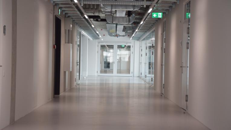 hftm Neubau Biel/Bienne - Gang