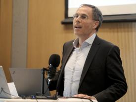 Diplomfeier Techniker HF Biel - Michael Benker bei seiner Ansprache