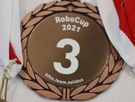 medallienübergabe medallie robocup 2021 hftm