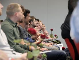Gäste im Auditoriums im SIPBB an der Diplomfeier der Techniker*in HF-Studiengänge Systemtechnik und Maschinenbau