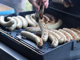 hftm Studienstart Grenchen 2022 Bratwurst