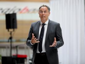 Diplomfeier Grenchen 2022 - Michael Benker als Redner