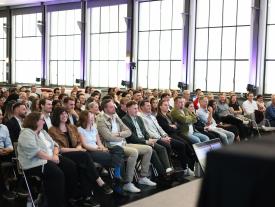 Diplomfeier_WI_26_10