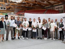 Foto Diplomfeier Gruppenfoto Absolventen