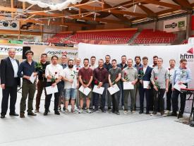 Foto Diplomfeier Gruppenfoto Absolventen