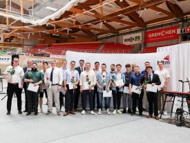 Foto Diplomfeier Gruppenfoto Absolventen