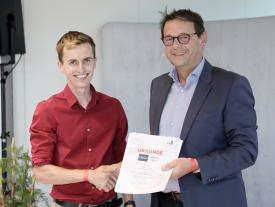 diplomfeier hftm biel neubau übergabe urkunde oktober 2021